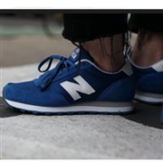 New Balance 新百伦男款ML501复古款运动鞋 蓝色