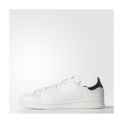 Adidas Originals    Stan Smith 男女款经典板鞋