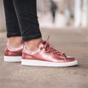 adidas 阿迪达斯 Stan Smith Boost “Metallic” 女款休闲运动鞋