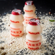Yakult养乐多   活性乳酸菌乳饮品 100ml*5瓶 可159-60