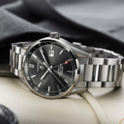 TAG Heuer 泰格豪雅 Carrera 卡莱拉系列 WAR2012.BA0723 男士机械腕表 骚红针