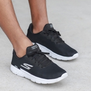 Skechers斯凯奇 户外超轻便跑步鞋