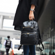 塔米（TUMI）  Voyageur系列 女士Halle真皮时尚双肩背包