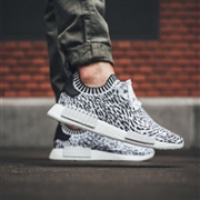 adidas 阿迪达斯 Originals NMD R1 男士运动鞋