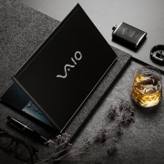 索尼（SONY） VAIO S13系列 13.3英寸轻薄笔记本电脑 (Core i5 8G内存 PCIe 256G SSD)