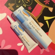 整形医生推荐：Dermatix 祛疤舒痕膏 15g
