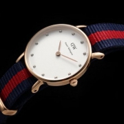 丹尼尔惠灵顿（Daniel Wellington） Classy Oxford 0905DW 学院风石英腕表
