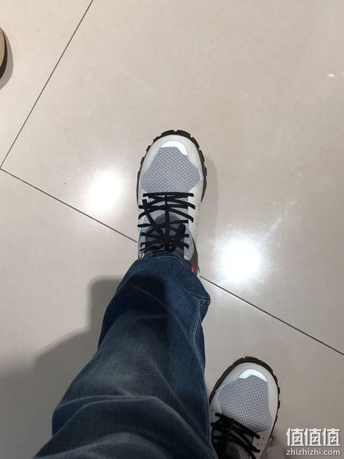 Adidas 阿迪达斯 Kolor Response Trai 联名款徒步鞋上脚