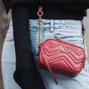 18年春夏新款上架！Gucci 女士MINI GG MARMONT 单肩包 2色