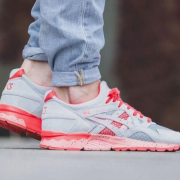 亚瑟士（ASICS）  Gel-Lyte V 中性复古跑鞋H6Q0L