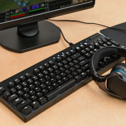罗技（Logitech）  G610 机械游戏键盘 青轴