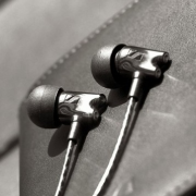 Sennheiser 森海塞尔 IE800 超宽频动圈 入耳式耳机 陶瓷旗舰