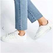 adidas阿迪达斯Off White Textured 女士褶皱款小白鞋