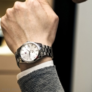 RADO 雷达 HyperChrome 皓星系列 Golden Horse R32978112 男士机械腕表