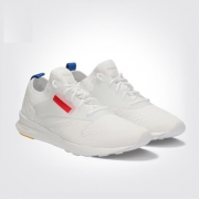 Reebok 锐步 ZOKU Runner Ultk 男款休闲运动鞋