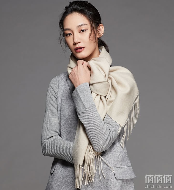 ALISSA CYRINE女士围巾