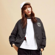 美特斯邦威  女装棒球服棉衣外套