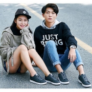 情侣款可选# 特步 春新款男女休闲运动鞋时尚板鞋