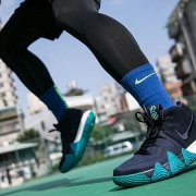 Nike 耐克 Kyrie 4 EP 男子篮球鞋体验测评