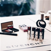 GIVENCHY纪梵希全线满￡88-￡10