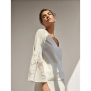 Massimo Dutti 女装镂空绣花时尚设计罩衫
