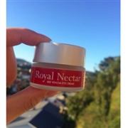 新西兰Royal Nectar 皇家花蜜 蜂毒系列眼霜 15毫升