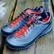 REI：Arc'teryx 始祖鸟 Acrux FL 女款徒步鞋 3折 $68.73