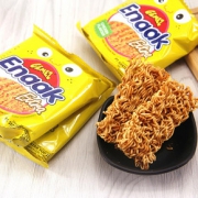 回味无穷# 网红零食 印尼进口小鸡干脆面12包