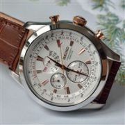 SEIKO 精工 SPC129 男士小牛皮带时装腕表