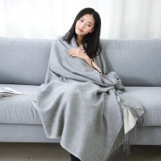 网易严选      17新款 澳洲美利奴羔羊毛AB面盖毯 四色