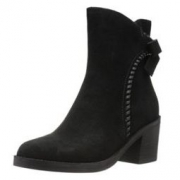 UGG Fraise Whipstitch Boot 女款真皮粗跟短靴
