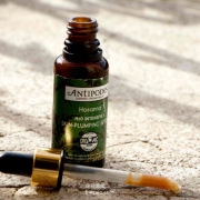 海豚村：新西兰有机护肤品牌，Antipodes 安媞珀 深层补水胶原蛋白精华液30ml *2瓶