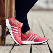 adidas阿迪达斯 Questar Boost女款跑鞋