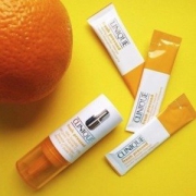 Clinique 新产品Fresh Pressed VC修复系列热卖 美白,抗氧化一手抓