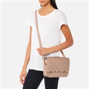 The Cambridge Satchel Cloud 云朵 女士真皮斜挎包