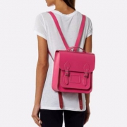 MYBAG：新低折扣！THE CAMBRIDGE SATCHEL 全线3折，女士真皮肖像双肩包 新低£49.5