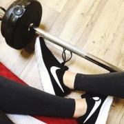 NIKE 耐克 TANJUN SE 女士运动休闲跑步鞋