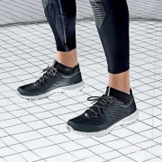 6PM：43码+ 国内￥2399 ECCO 爱步 男士Intrinsic盈速踪迹户外跑步鞋 新低$72.99