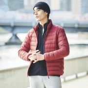 UNIQLO优衣库 男士高级轻型羽绒茄克