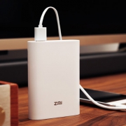 ZMI MF855 7800毫安 全网通 移动电源/随身路由+ZMI 10W USB快充 待机长