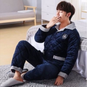淘宝网：EMS发货，美凯腾 冬季法兰绒加厚三层夹棉家居服套装 男女多款