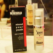 Feelunique中文官网：Dr. Brandt 柏瑞特医生 全线7折，延缓青春眼霜 15g £22.4