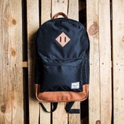网易考拉海购：Herschel Supply Co. Heritage 中性双肩包