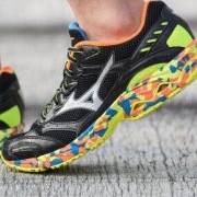 Mizuno 美津浓 WAVE ENDEAVOR 2 J1GR162403 男款跑鞋