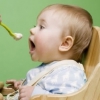 宝宝初次吃米粉该注意什么？什么时候开始吃米粉？