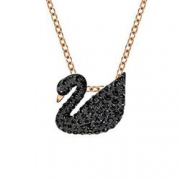 一生只爱一个人~ SWAROVSKI 施华洛世奇 Iconic Swan small 黑天鹅项链 小号