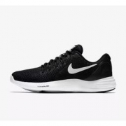 NIKE 耐克 LUNAR APPARENT 女子跑步鞋