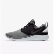 Nike 耐克 LunarSolo 女子跑步鞋