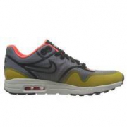 NIKE AIR MAX 1 ultra 女子气垫跑鞋
