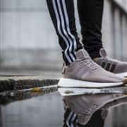 adidas 阿迪达斯 Originals NMD R2 男士运动鞋